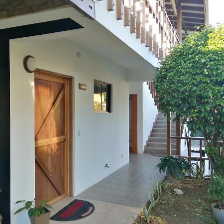 Marfi Inn Cahuita Bagian luar foto